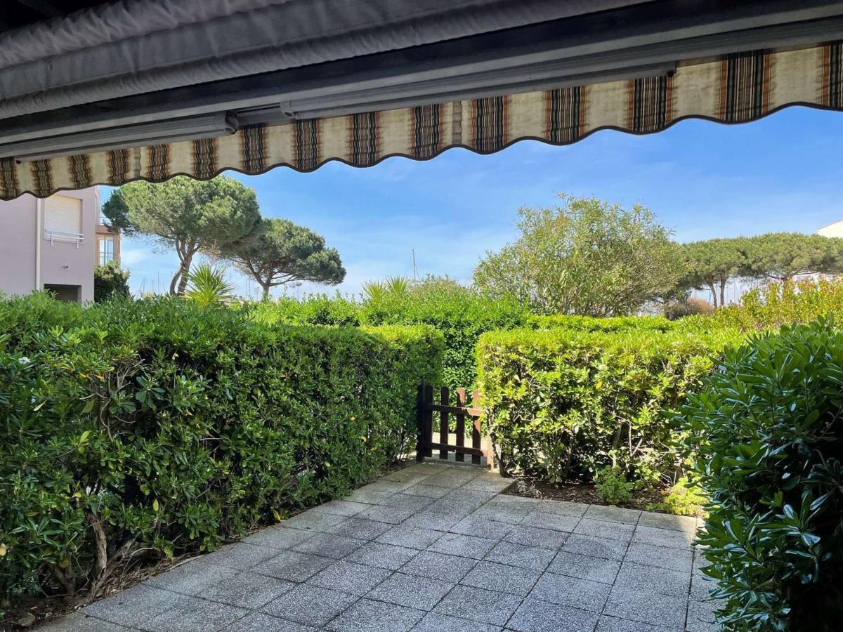 Studio Rdc Avec Piscine, A 600M De La Plage Et A Deux Pas Du Port - Cap D'Agde - Fr-1-249-369 Buitenkant foto